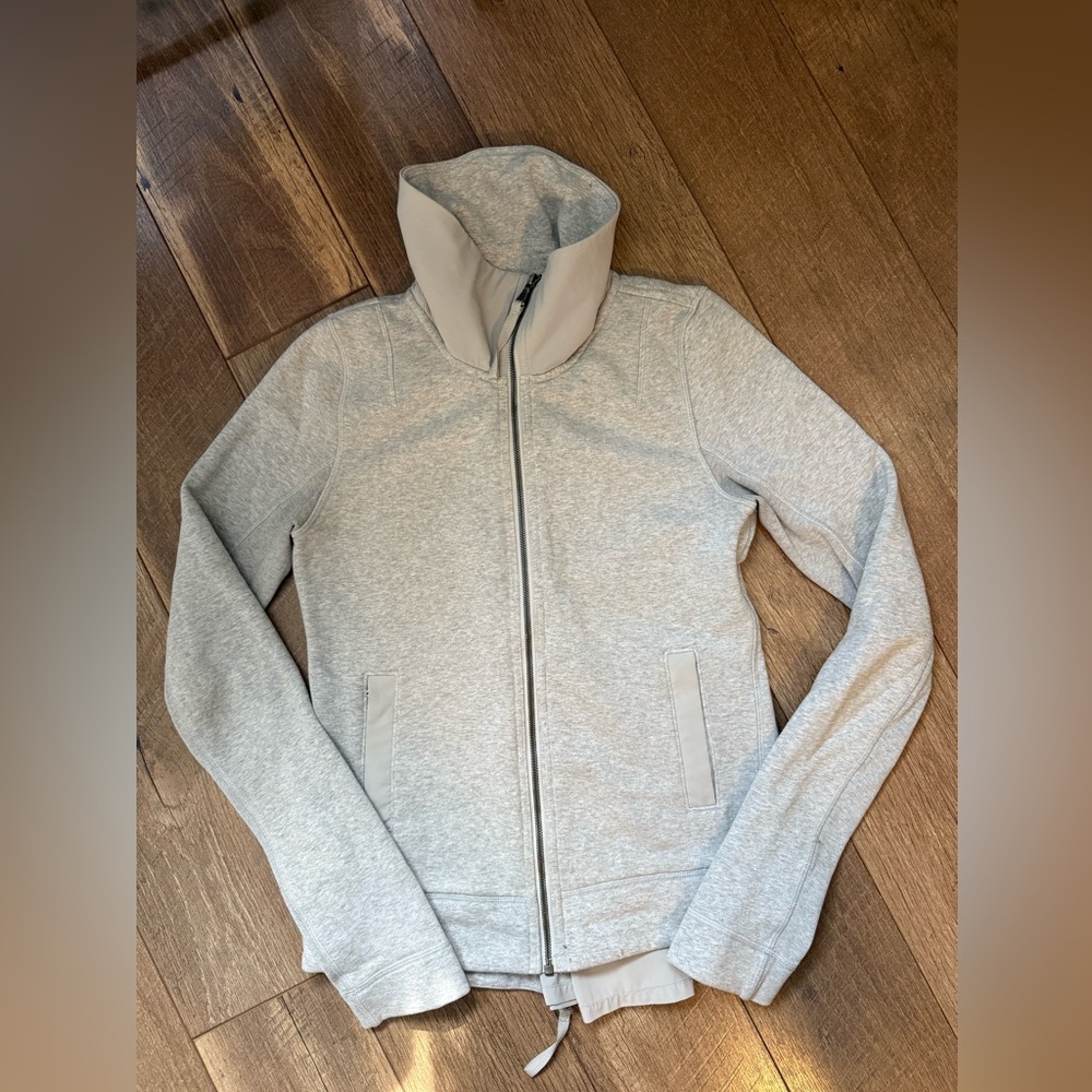 Lululemon Gray Zip-Up sweatshirt jacket